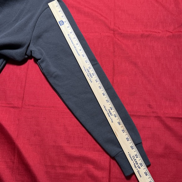 University of Toledo College Crewneck Pullover Sweatshirt Gray Size Medium - Picture 6 of 6